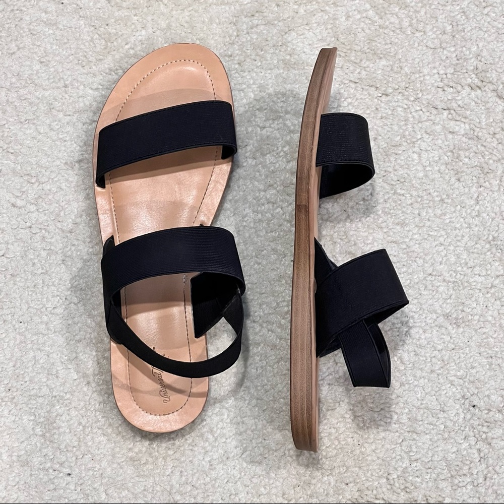 Target - Universal Thread (Womens 10)